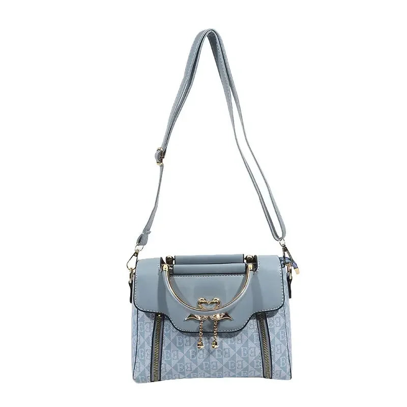 The Élara Crossbody