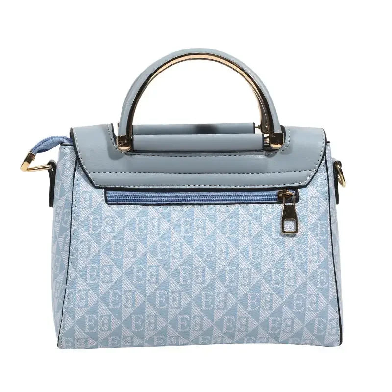 The Élara Crossbody