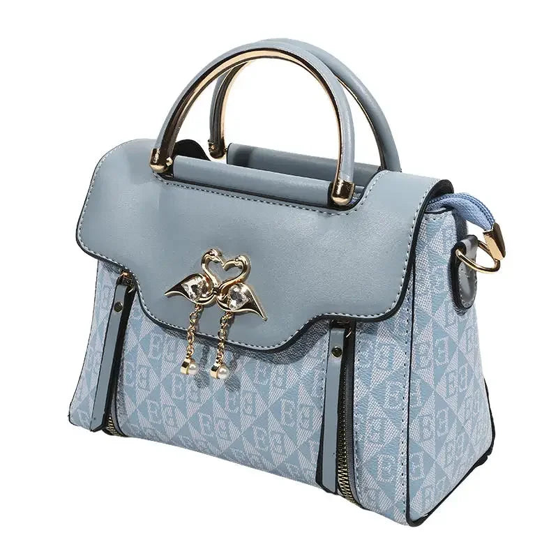 The Élara Crossbody