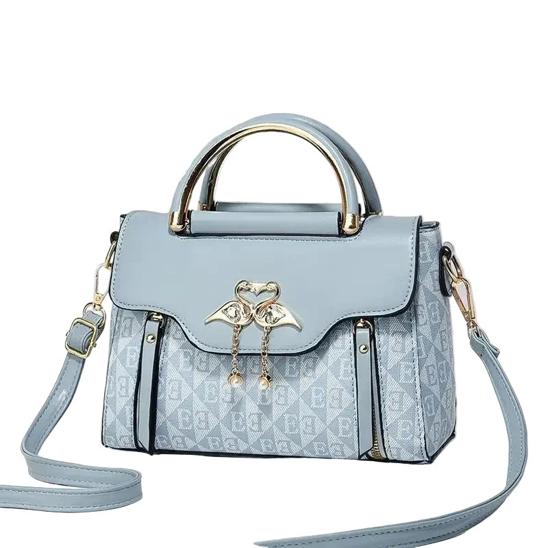 The Élara Crossbody