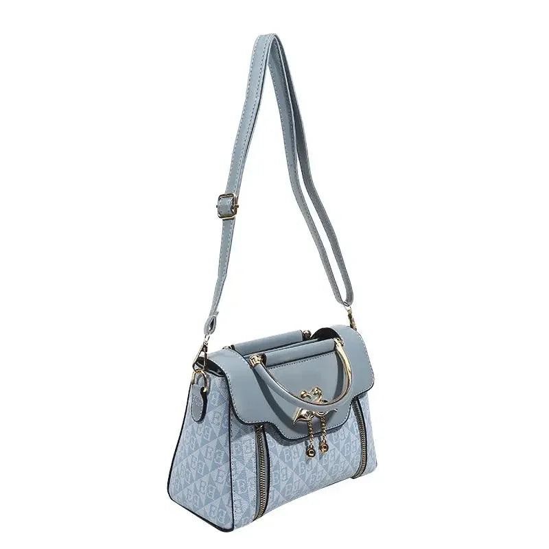 The Élara Crossbody