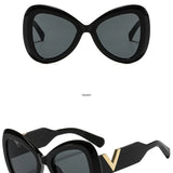 2025 New Fashion Big Frame Cat's Eye Butterfly Women Sunglasses Luxury Designer Men Sunglass Outdoor Travel Eyewear Female UV400
