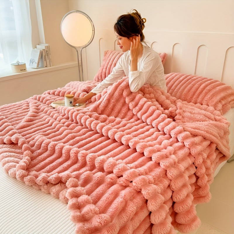 Luxurious ultra-soft blanket, solid color, warm and comfortable. This baby blanket is suitable for sofas, beds, offices and nurseries, and is an ideal gift for all seasons.