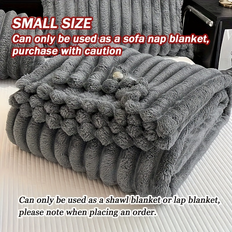 Luxurious ultra-soft blanket, solid color, warm and comfortable. This baby blanket is suitable for sofas, beds, offices and nurseries, and is an ideal gift for all seasons.